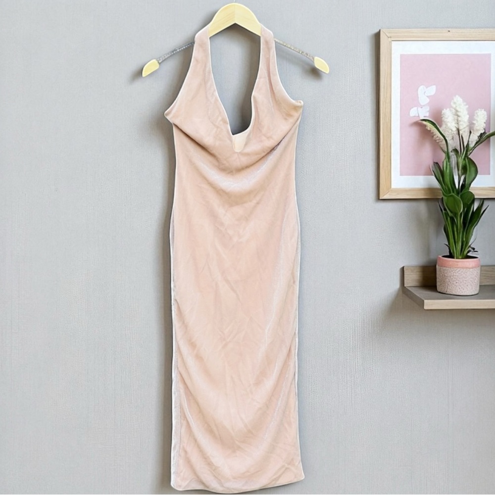 OH POLLY Plunge Neck Halter MIDI Dress In Rose Gold NWT - Picture 2 of 16